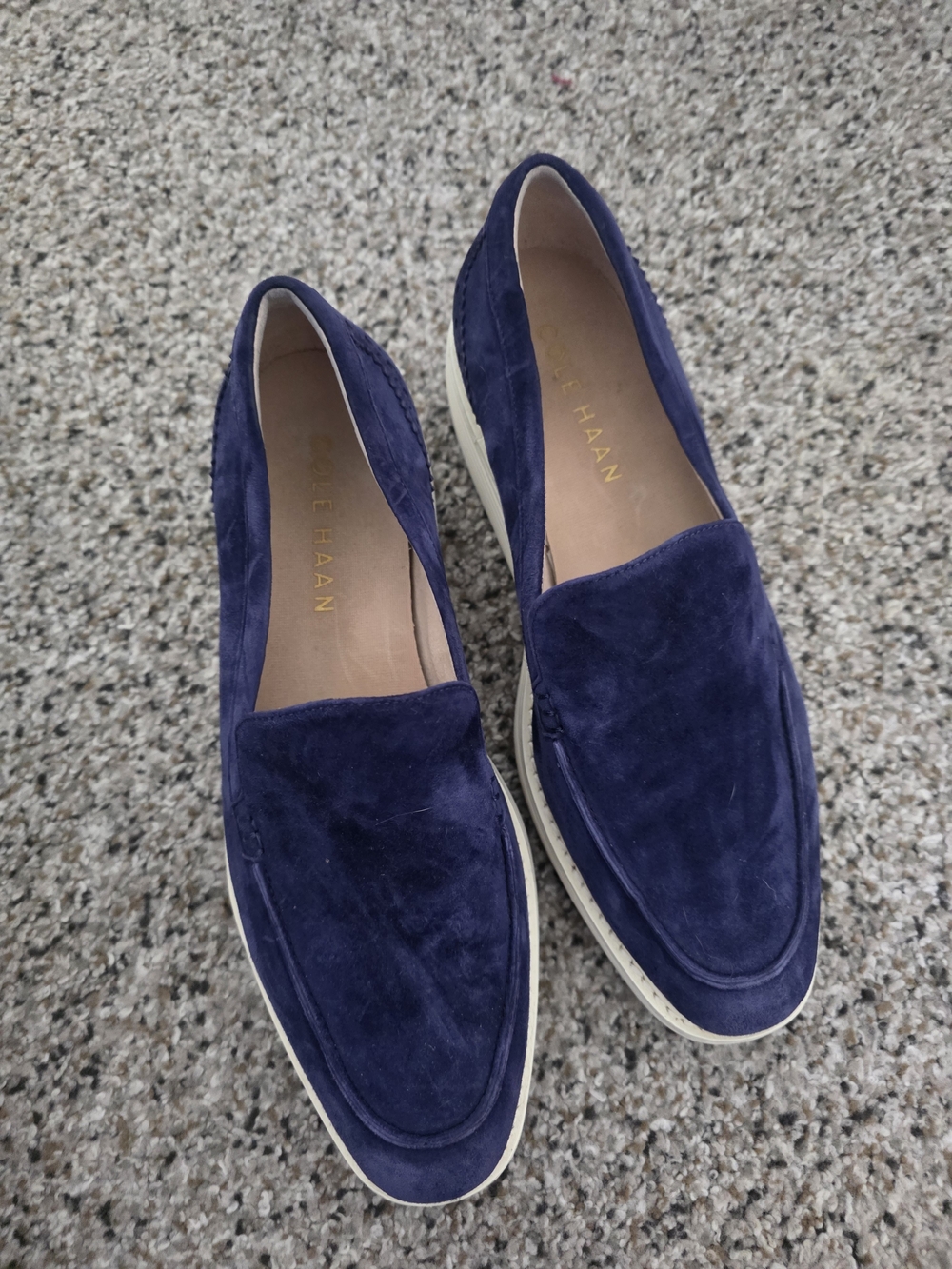Classic Navy Suede Platform Loafers - Women's Slip-On Flats COLE HAAN Sz 9 - Picture 2 of 11